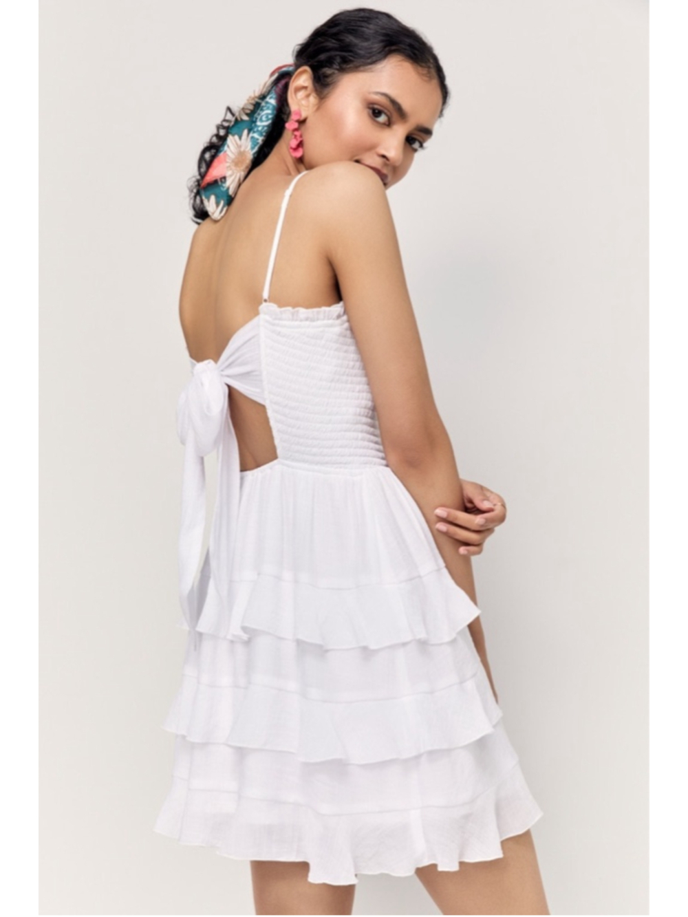 NWT Francesca’s White Smocked Mini Dress Bridal Shower Grad Open Back Large - Picture 10 of 10